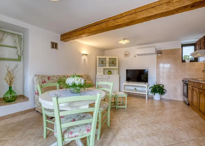 Apartmán V By Interhome Matulji