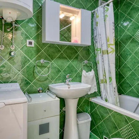 V Apartman